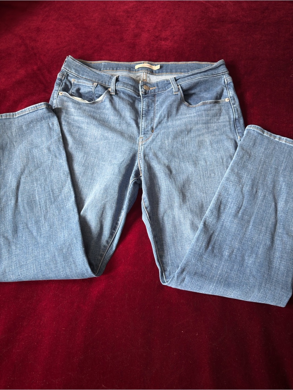 Levi’s Classic Straight-Leg Women’s Jeans in Light Blue Sz 14
